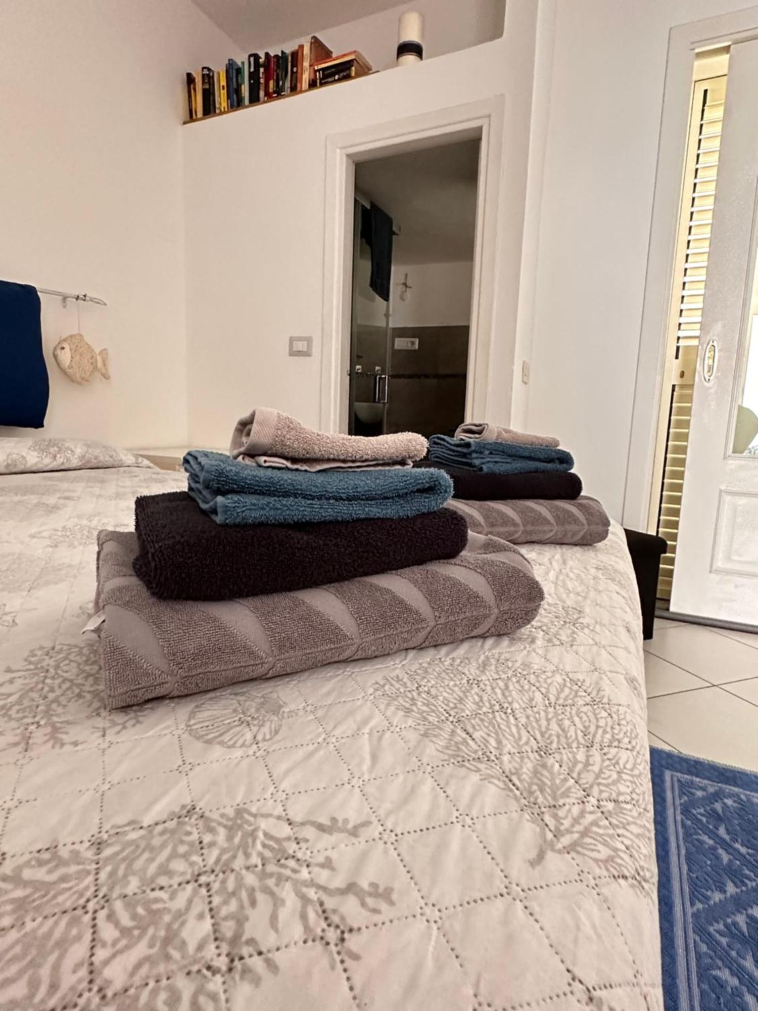 Casa M&M Apartment Cala Gonone Bagian luar foto